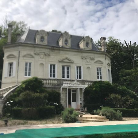 Chateau La Palue Coutras Exterior foto